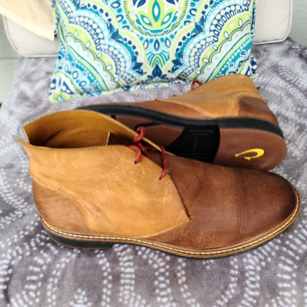 Olukai dress/casual boots